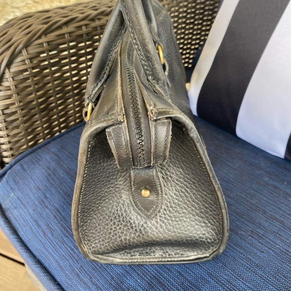 Rare Vintage Dooney & Bourke Black Saddle Leather Satchel - Picture 4 of 14